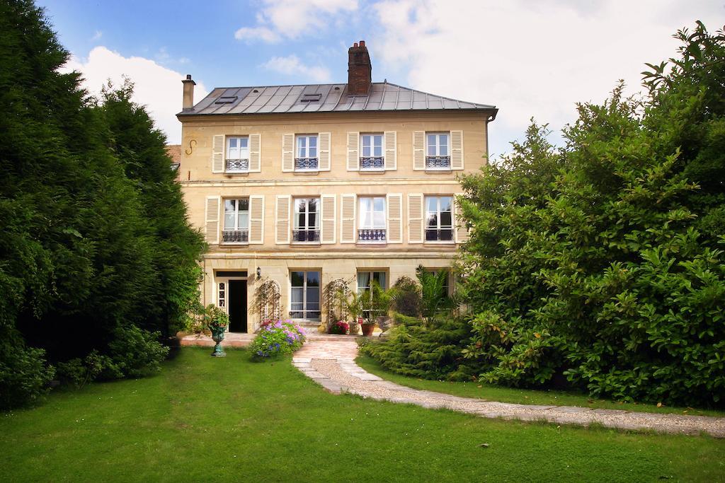 ホテル Les Jardins D'Epicure ブレ・エ・リュ エクステリア 写真